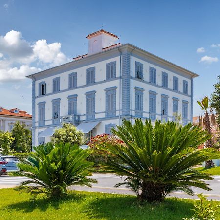 Hotel Tirreno มารีนา ดิ มาซซา ภายนอก รูปภาพ