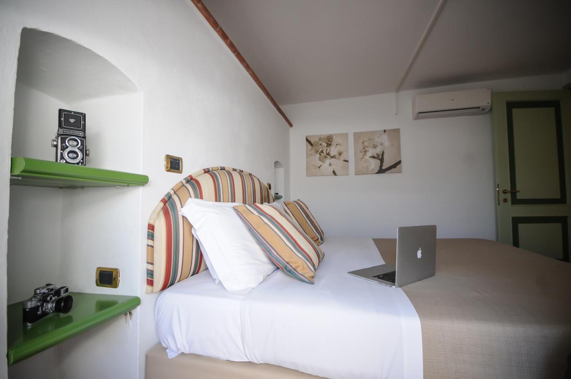 Hotel Tirreno มารีนา ดิ มาซซา ภายนอก รูปภาพ